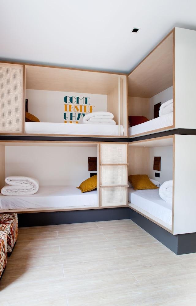 Toc Hostel Sevilla מראה חיצוני תמונה