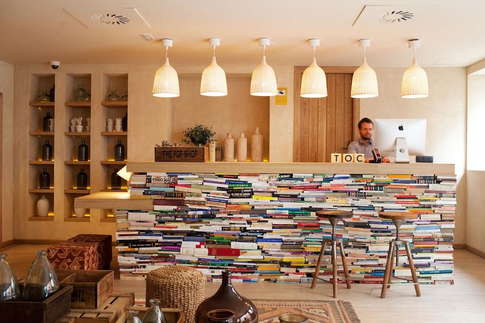 Toc Hostel Sevilla מראה חיצוני תמונה