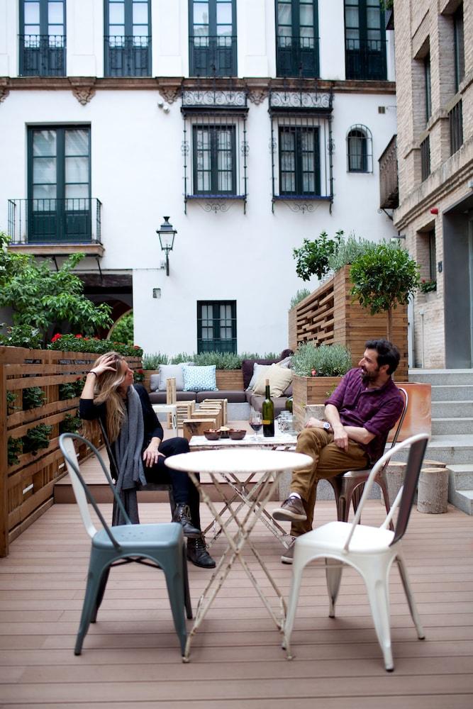 Toc Hostel Sevilla מראה חיצוני תמונה