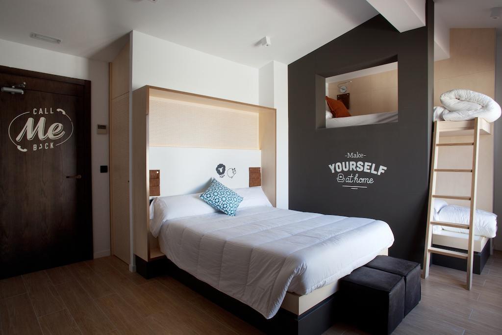 Toc Hostel Sevilla חדר תמונה