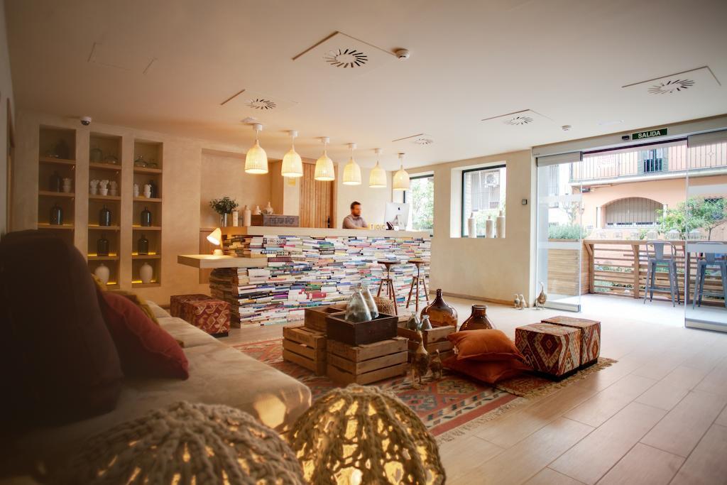 Toc Hostel Sevilla מראה חיצוני תמונה