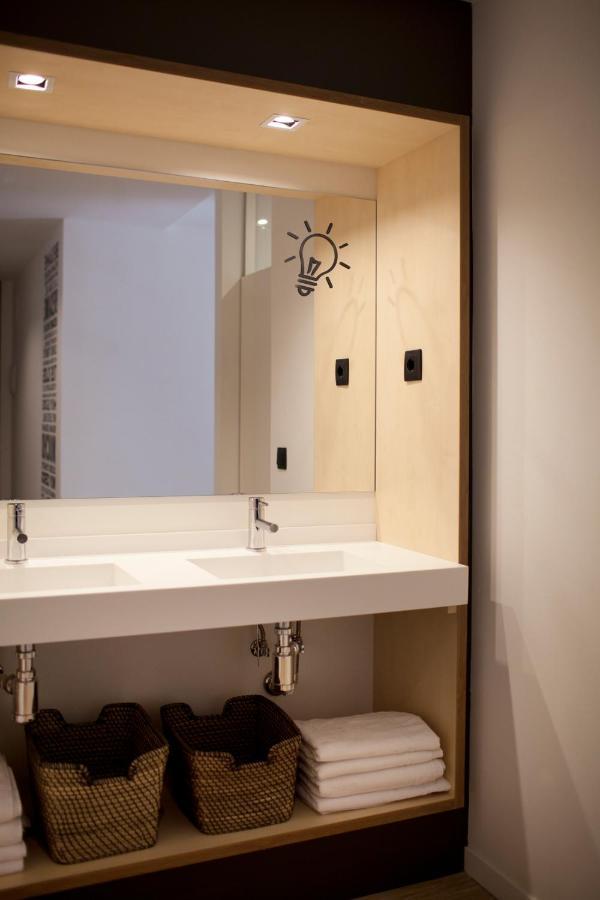 Toc Hostel Sevilla מראה חיצוני תמונה